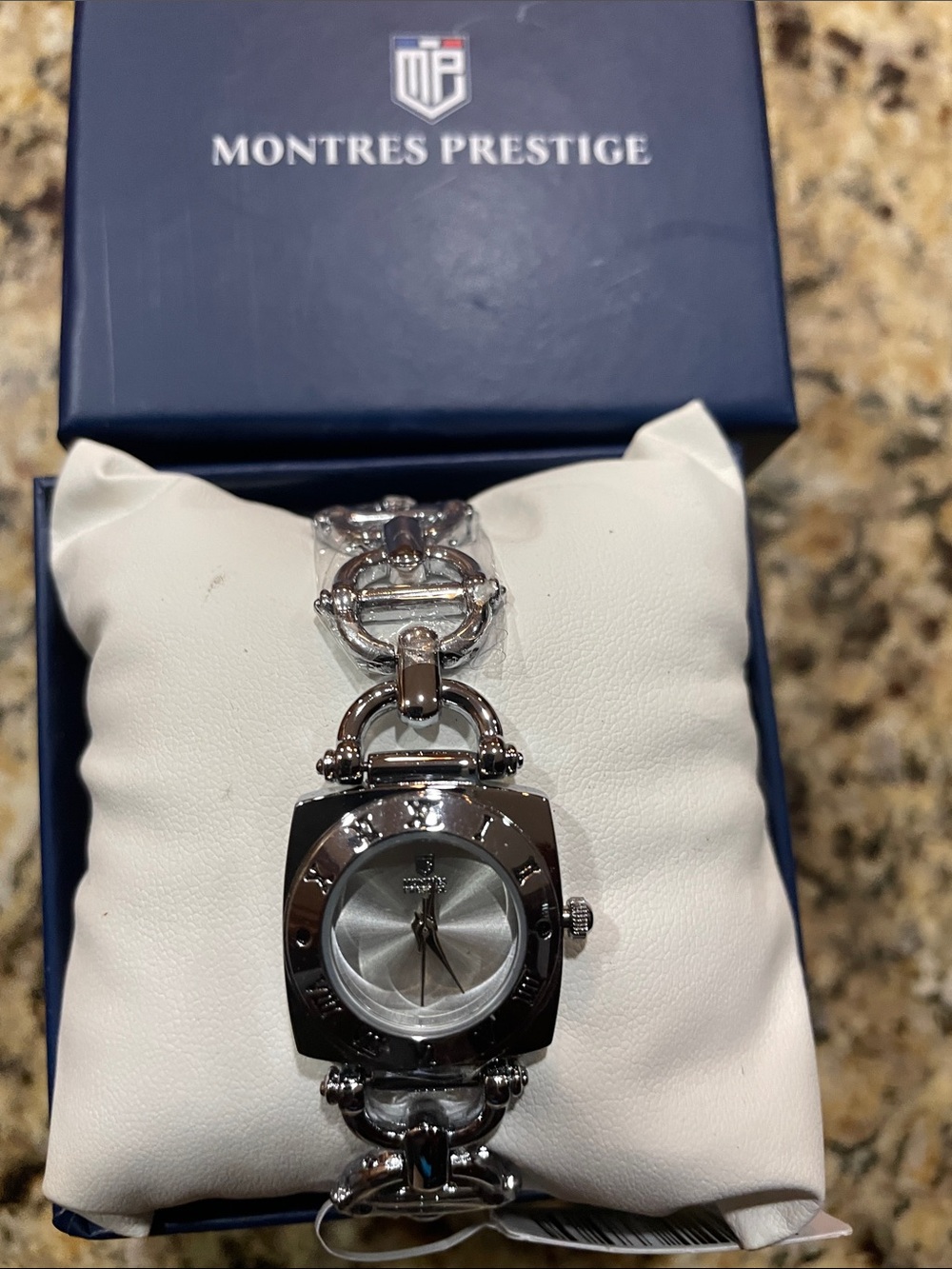 Montres Prestige Women's Silver Link Bracelet Watch - Silver